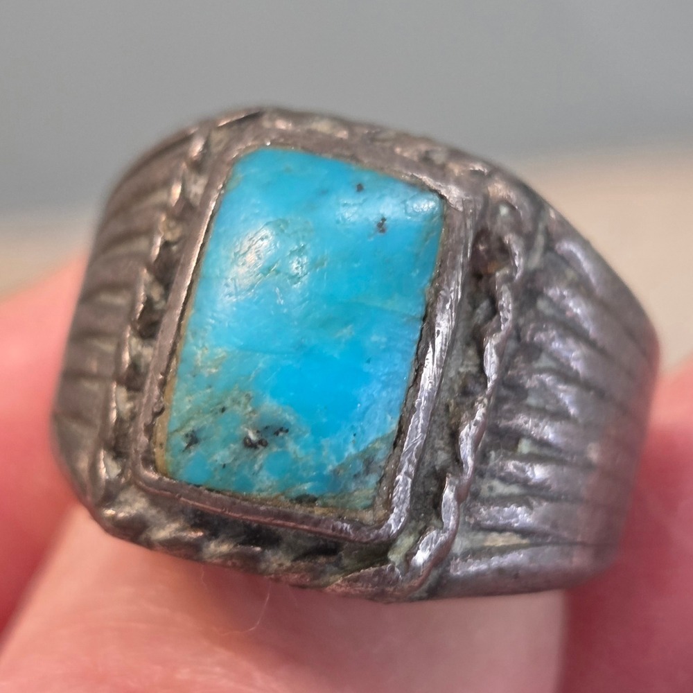 Vintage Navajo Southwestern Turquoise Ring Rectangular Stone Silver‎ Ribbed Boho